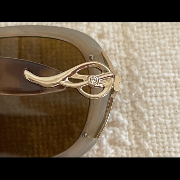 Tortoise Oval Sunglasses Frame only. - Picture 6 of 12